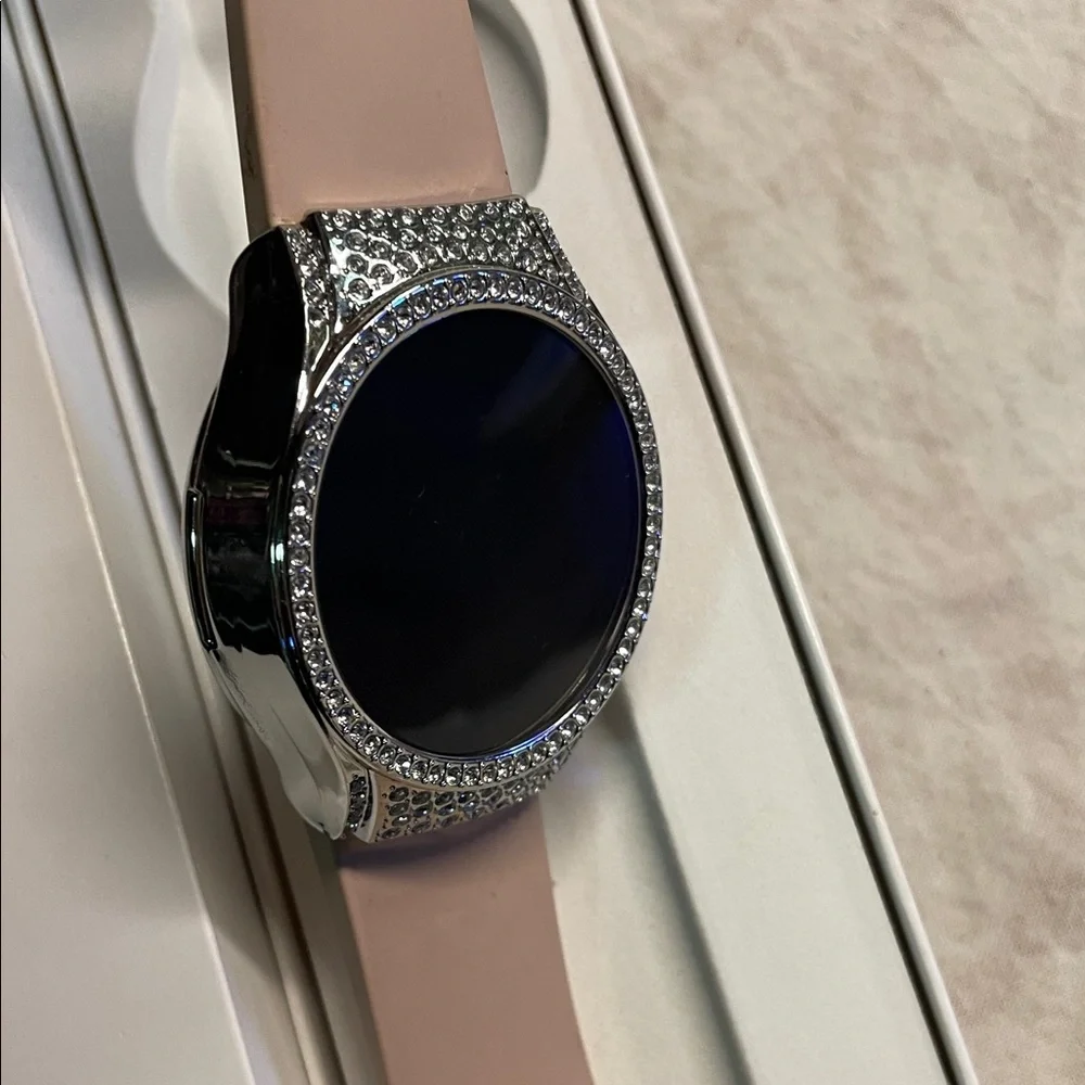 Pre-Loved SAMSUNG Galaxy Watch4 with Free Bling Band Rose Gold